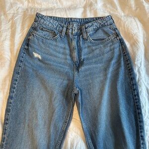 H&M Loose Mom Jeans